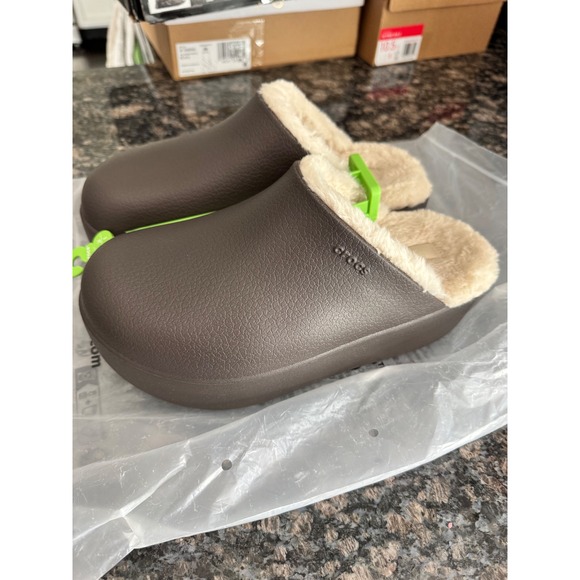 CROCS Shoes - Crocs Dylan Platform Lined Clog Espresso Brown Faux Fur Mule 212770-2MZ Womens 8